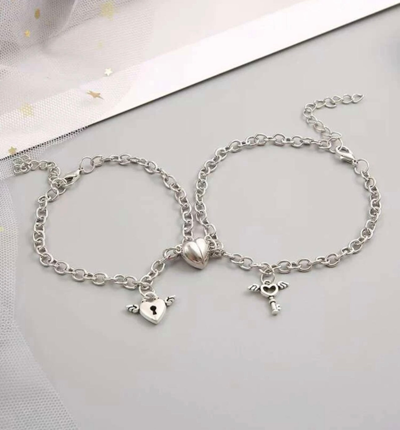 Hear charm bracelet