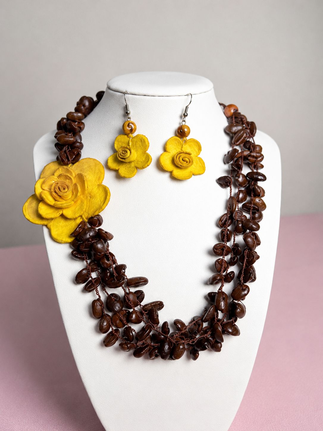 Collar de Cafe y Naranja